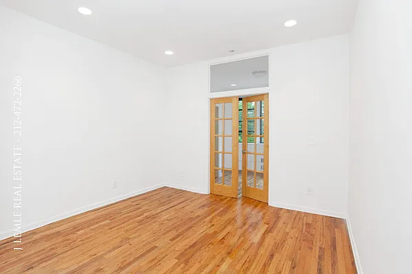 Rented by J. Lemle Real Estate | media 15