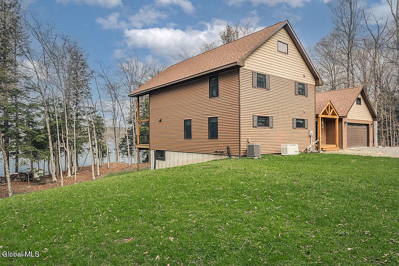 2nd image of 301 S Shore Road Peck