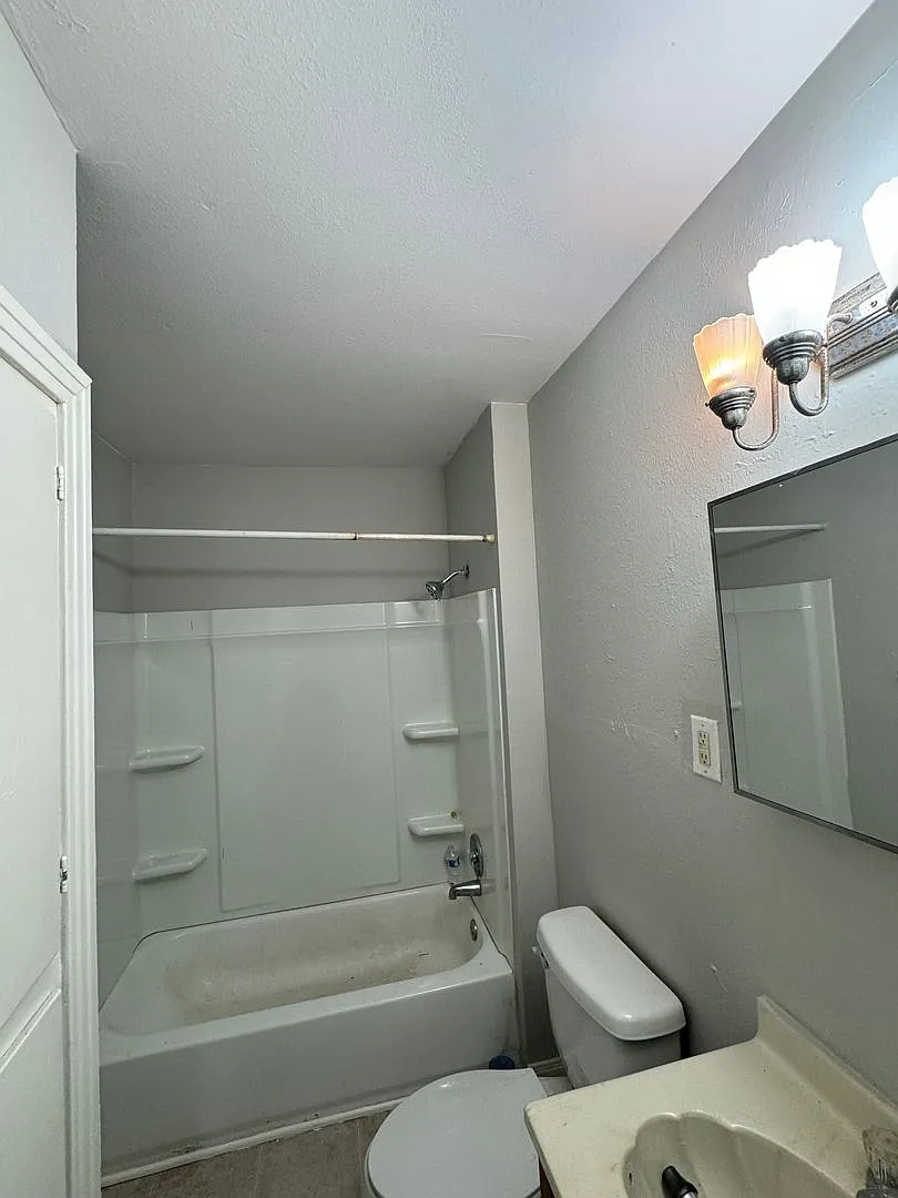 Lovely South Waco Home — Photo 2