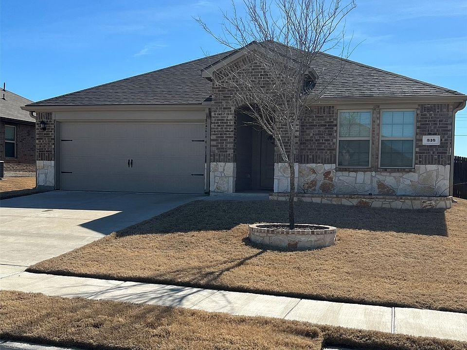 1st image of 316 Chuck Wagon Dr