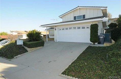 1st image of 27793 Longhill Dr