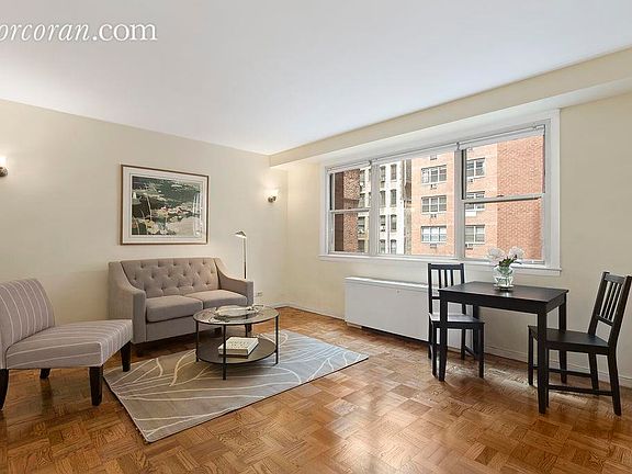 3rd image of 123 E 75th St APT 4A