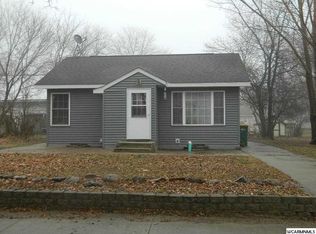 309 S Park St, Hendricks, MN 56136