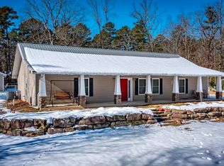 565 Pleasant Ridge Rd, Greers Ferry, AR 72067