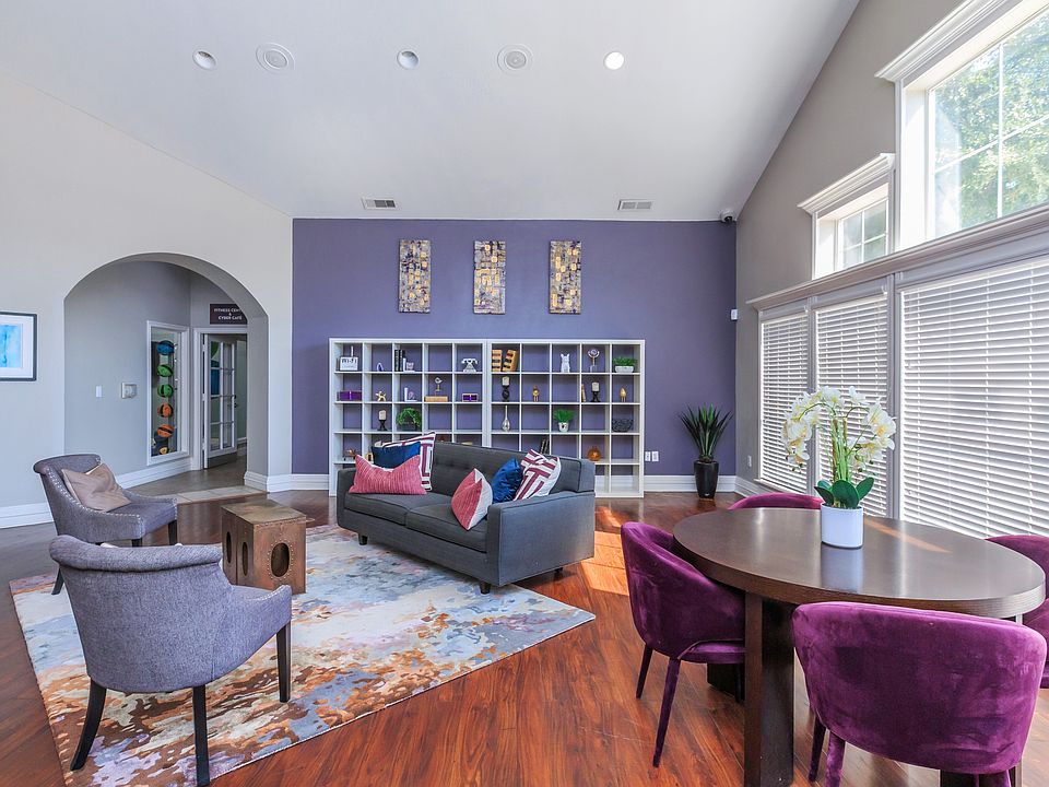 Chic Resident Lounge with Modern Design at Avonmora Apartments!