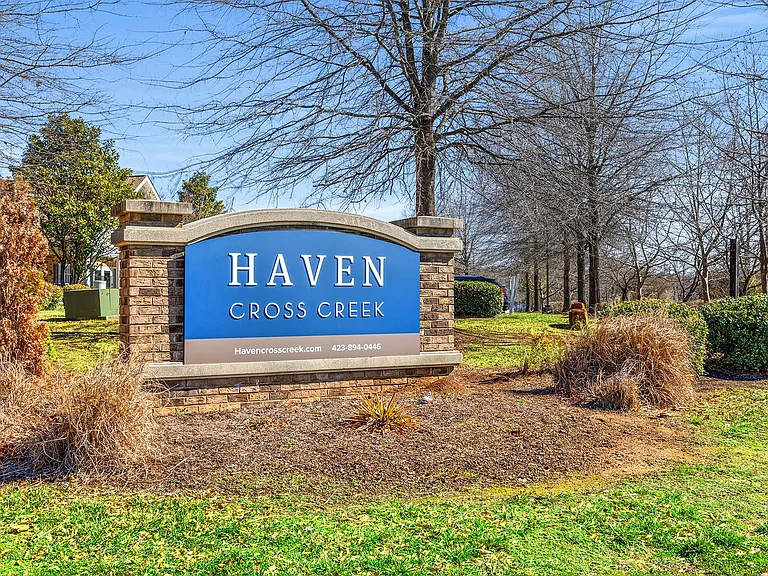 Haven Cross Creek — Photo 42