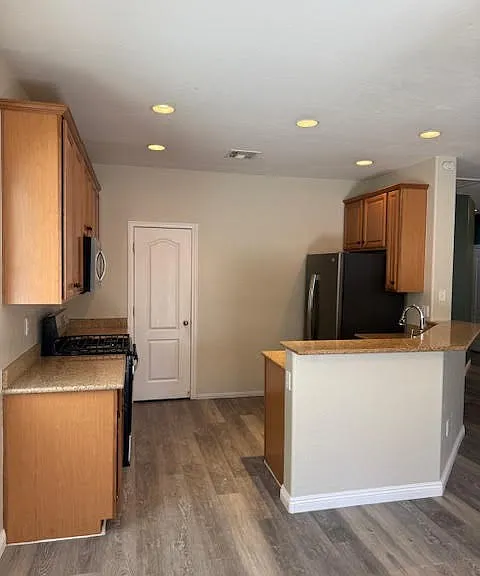 766 Crest Valley Pl — Photo 2