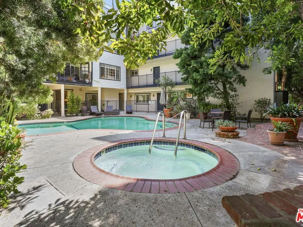 2677 Centinela Ave Unit 203, Santa Monica, CA 90405