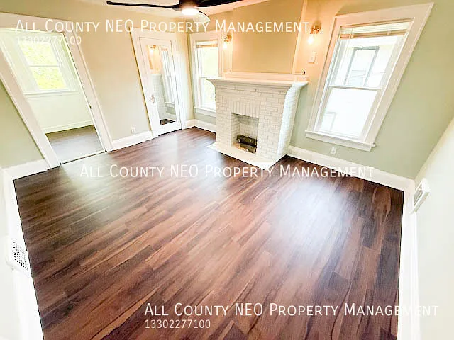 126 E Mapledale Ave #B — Photo 7