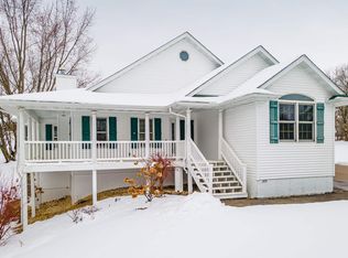 1625 Edgewood Dr, Davis, IL 61019