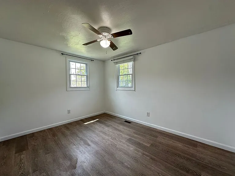 2752 Carrollwood Heights Rd — Photo 6