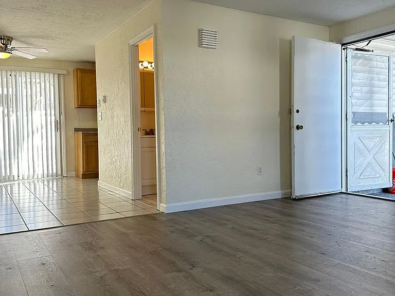 2 Vista Lane — Photo 11