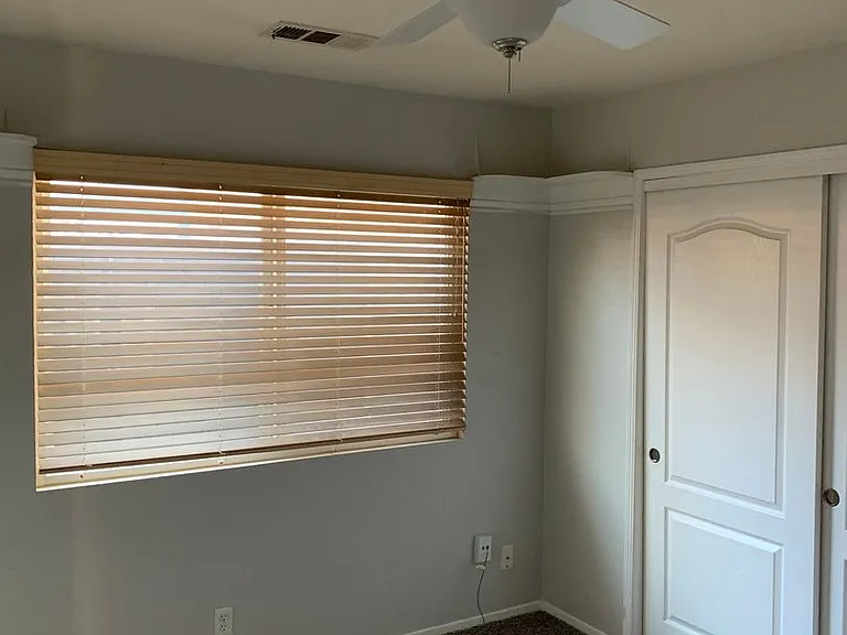 3208 Holly Ct — Photo 15