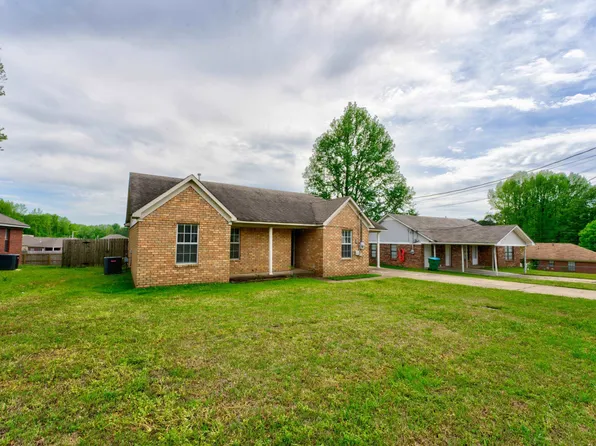 109 Laurel Ln, Munford, TN 38058
