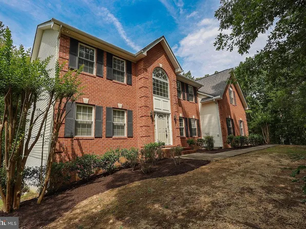22601 Avenmar Dr, Leonardtown, MD 20650