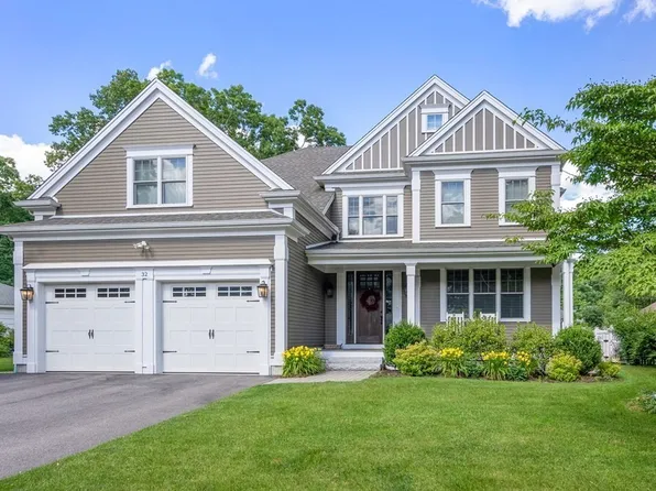 32 Briarwood Cir, Needham, MA 02494