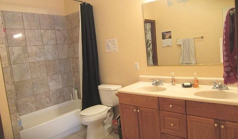 4703 Harmon Ave — Photo 10