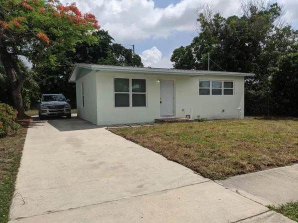 1319 7th Street, West Palm Beach, FL 33401