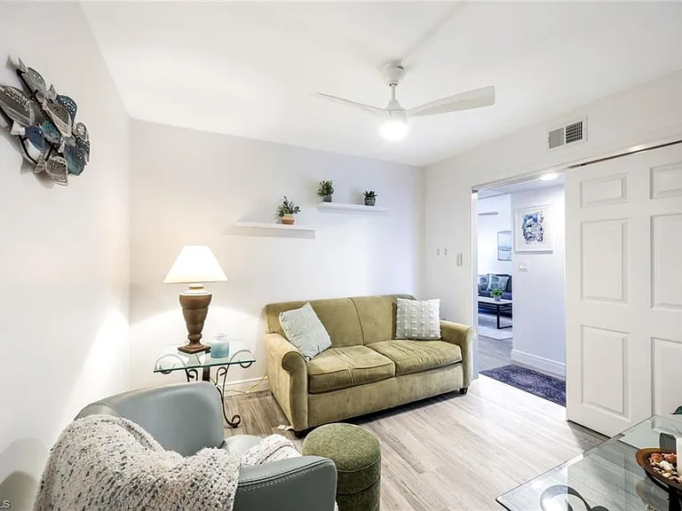 3200 Gulf Shore Blvd N #112 — Photo 13