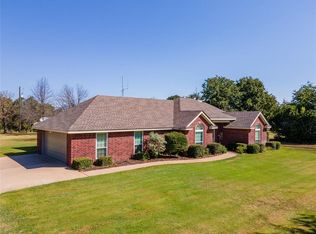 1561 County Road 318, Glen Rose, TX 76043