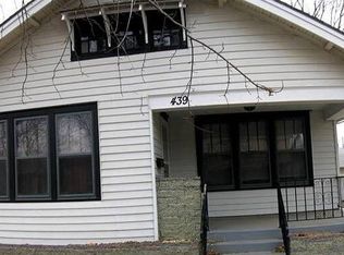 439 S 12th St, Salina, KS 67401