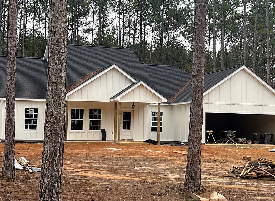 1st image of 105 Bay Meadows Dr