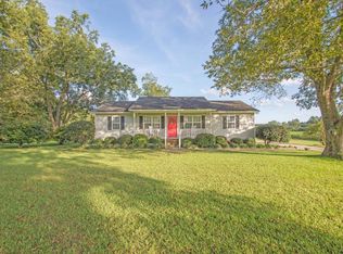 817 Pickett Level Rd, Elloree, SC 29047