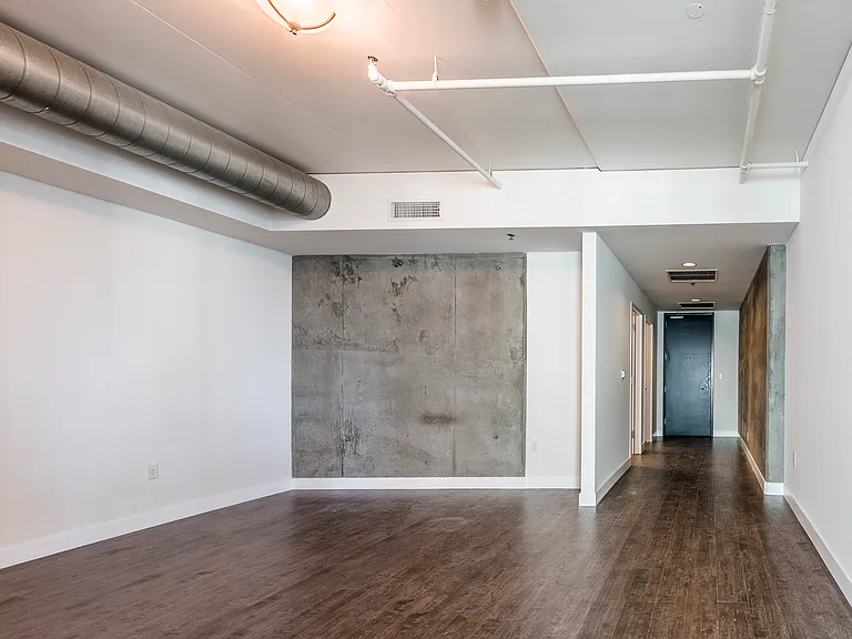1111 S Grand Ave #701 — Photo 12