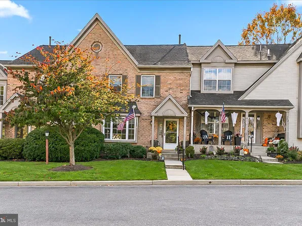 204 Victoria Ct #105, Kennett Square, PA 19348