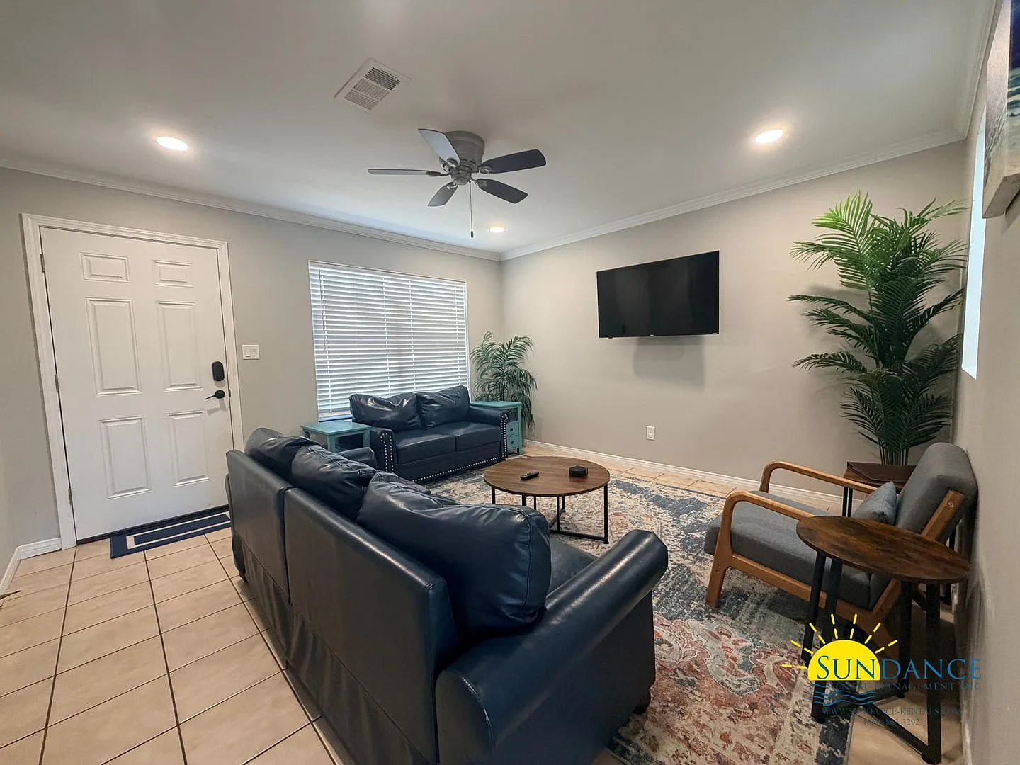 Fully Furnished Two-Story Townhouse in Fort Walton Beach! — Photo 2