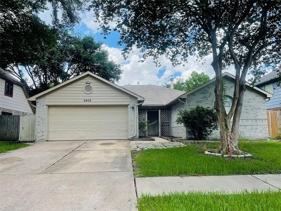 6406 Bayou Crest Dr