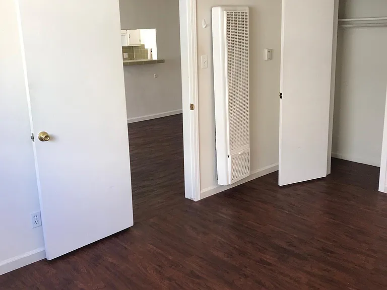 3911 Huron Ave #4 — Photo 15