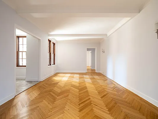 Rented by City Connections Realty | media 1