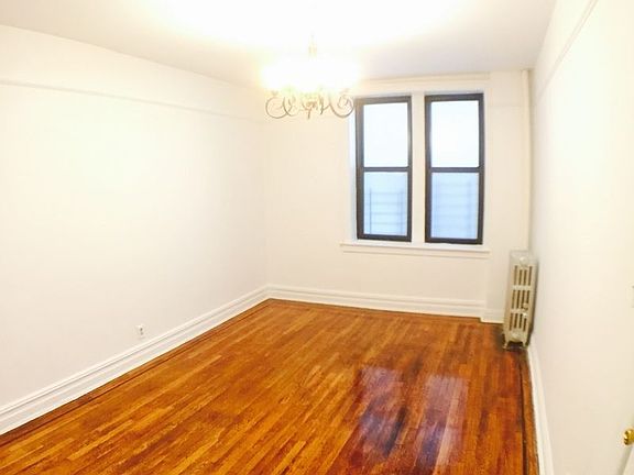 5th image of 320 Empire Blvd APT 1K
