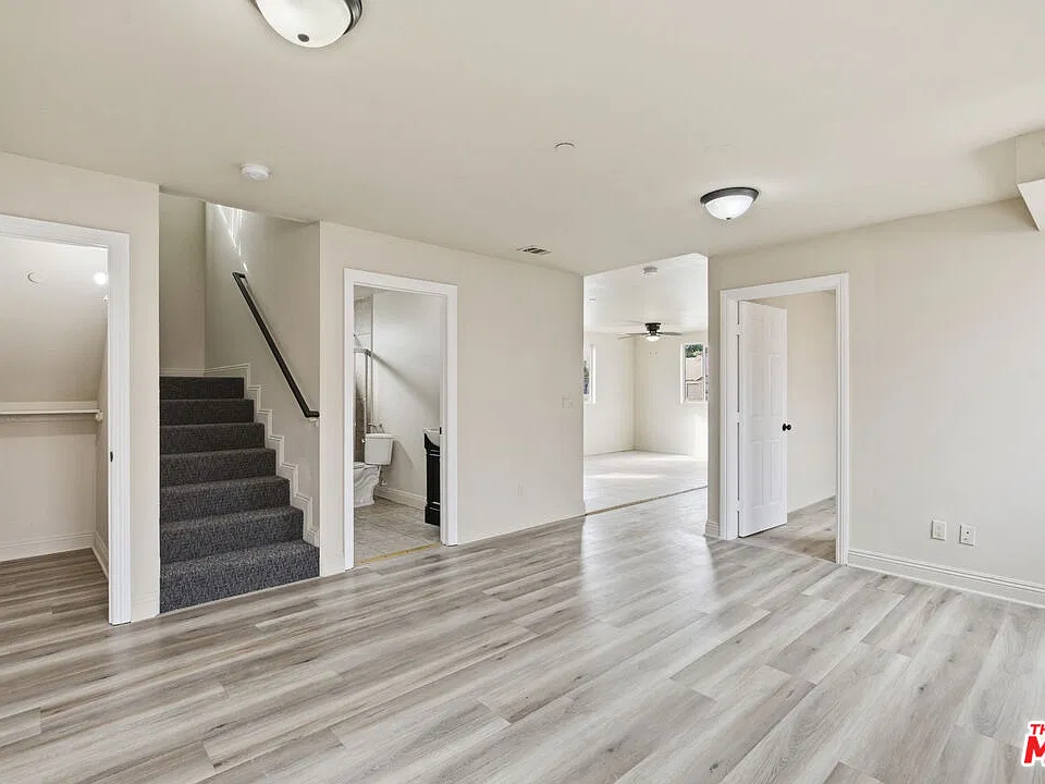 442 W 83rd St