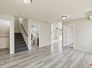 442 W 83rd St, Los Angeles, CA 90003