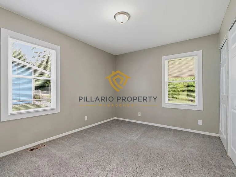 8315 Roy Rd — Photo 14