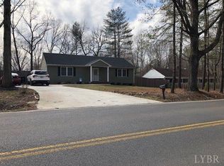 1127 Wiggington Rd, Lynchburg, VA 24502