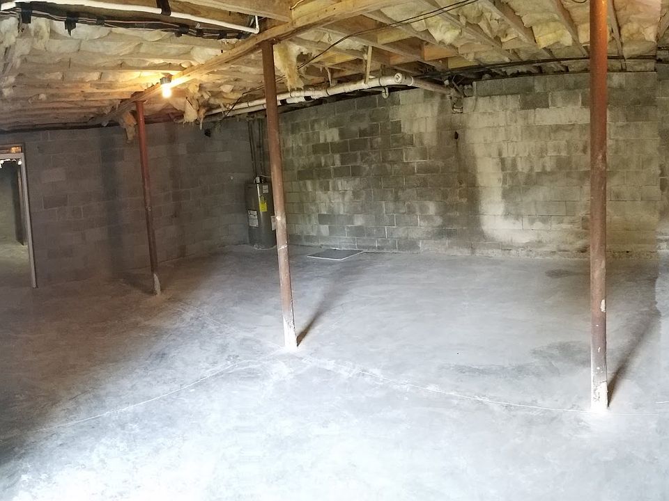 1st image of 118 N Poole St