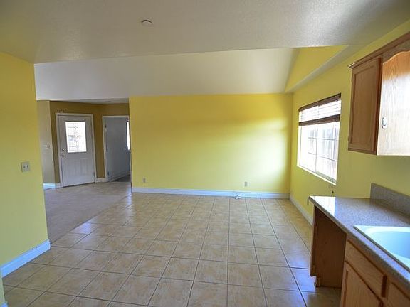 3rd image of 6733 Almeria Ave