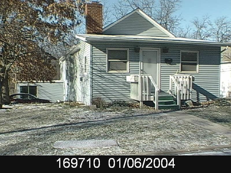 1st image of 1648 S 38th St