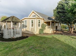 413 NW Cliff Ln, Estacada, OR 97023