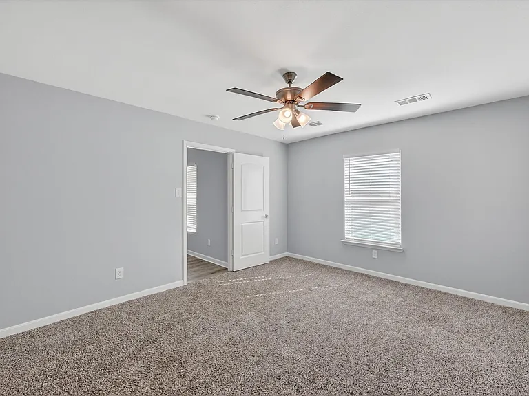 523 Bennie Leonard St — Photo 16