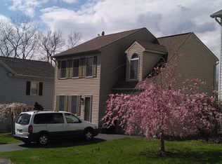 136 Chestnut St, Bainbridge, PA 17502