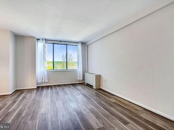 2nd image of 6641 Wakefield Dr APT 620