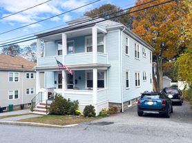 38 Leonard St, Woburn, MA