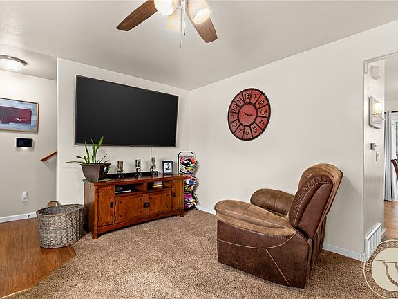 3rd image of 86 Antelope Trl W #1-14E