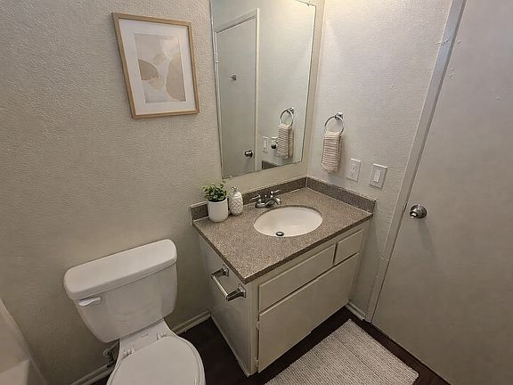 5th image of 7338 Cole Ave APT 8