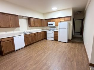 2 Kiley Dr APT 11, Streator, IL 61364