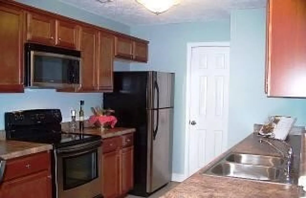 Building Photo - 206 Capstone Dr #203